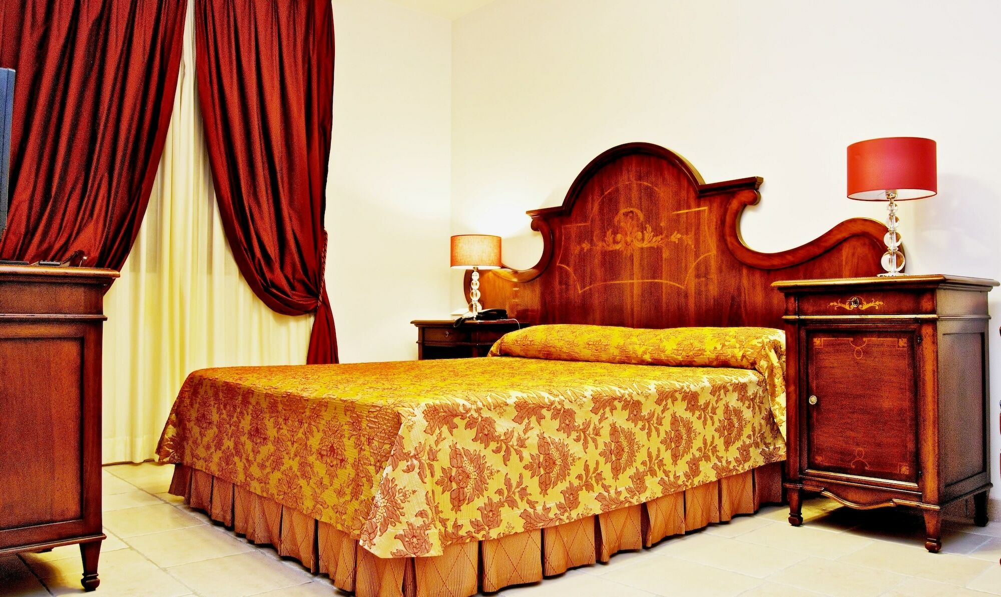 Vico Regio Hotel Casarano Eksteriør billede